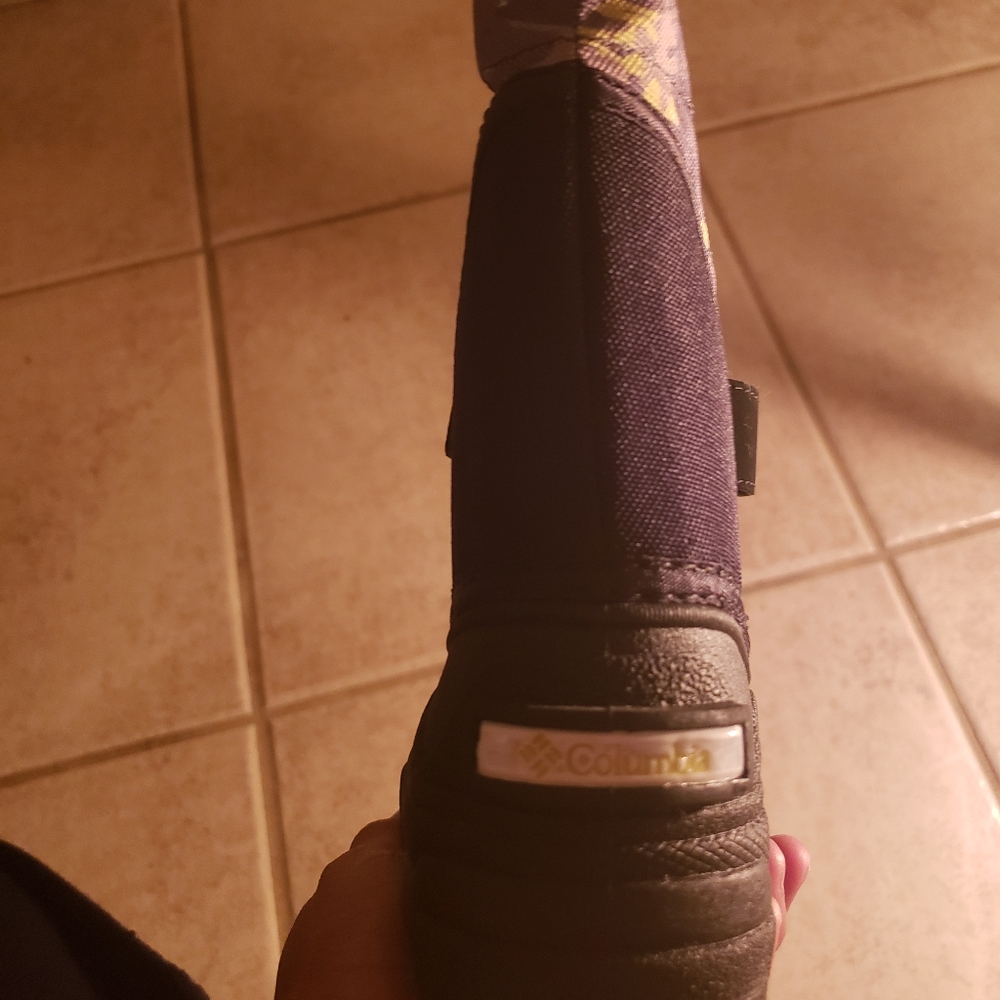 Columbia Snow Boots - Picture 3 of 4